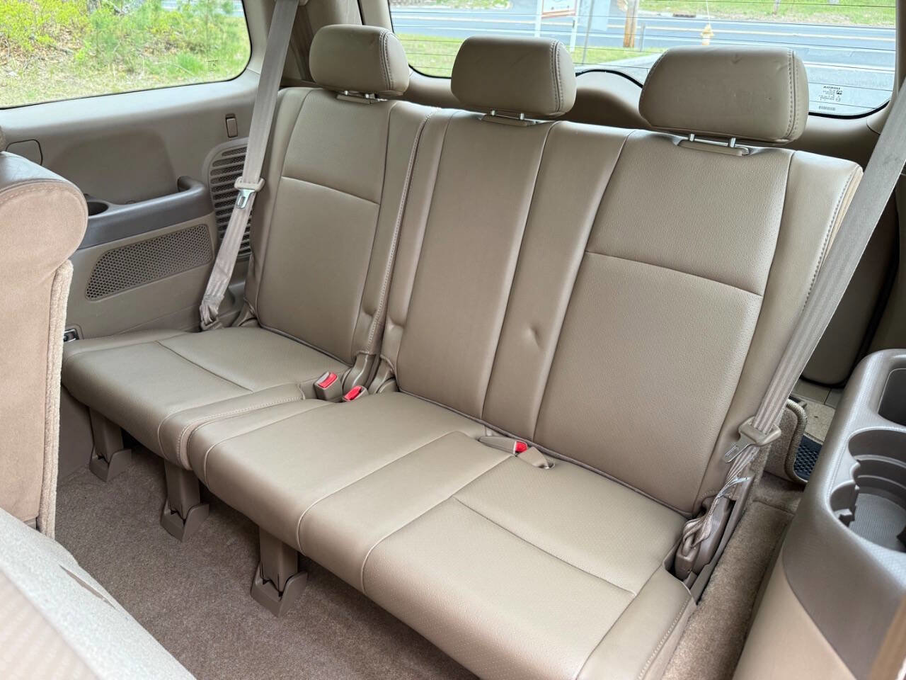 Used 2004 Honda Pilot EX image 16