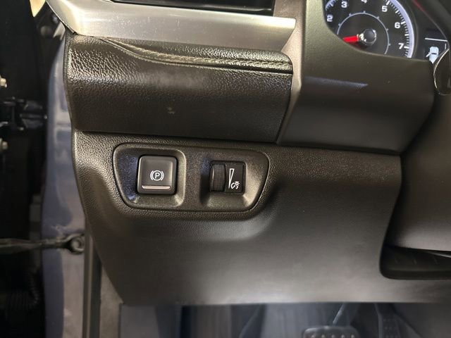 Used 2019 GMC Acadia SLE w/ Driver Alert Package I AWD/4WD image 19