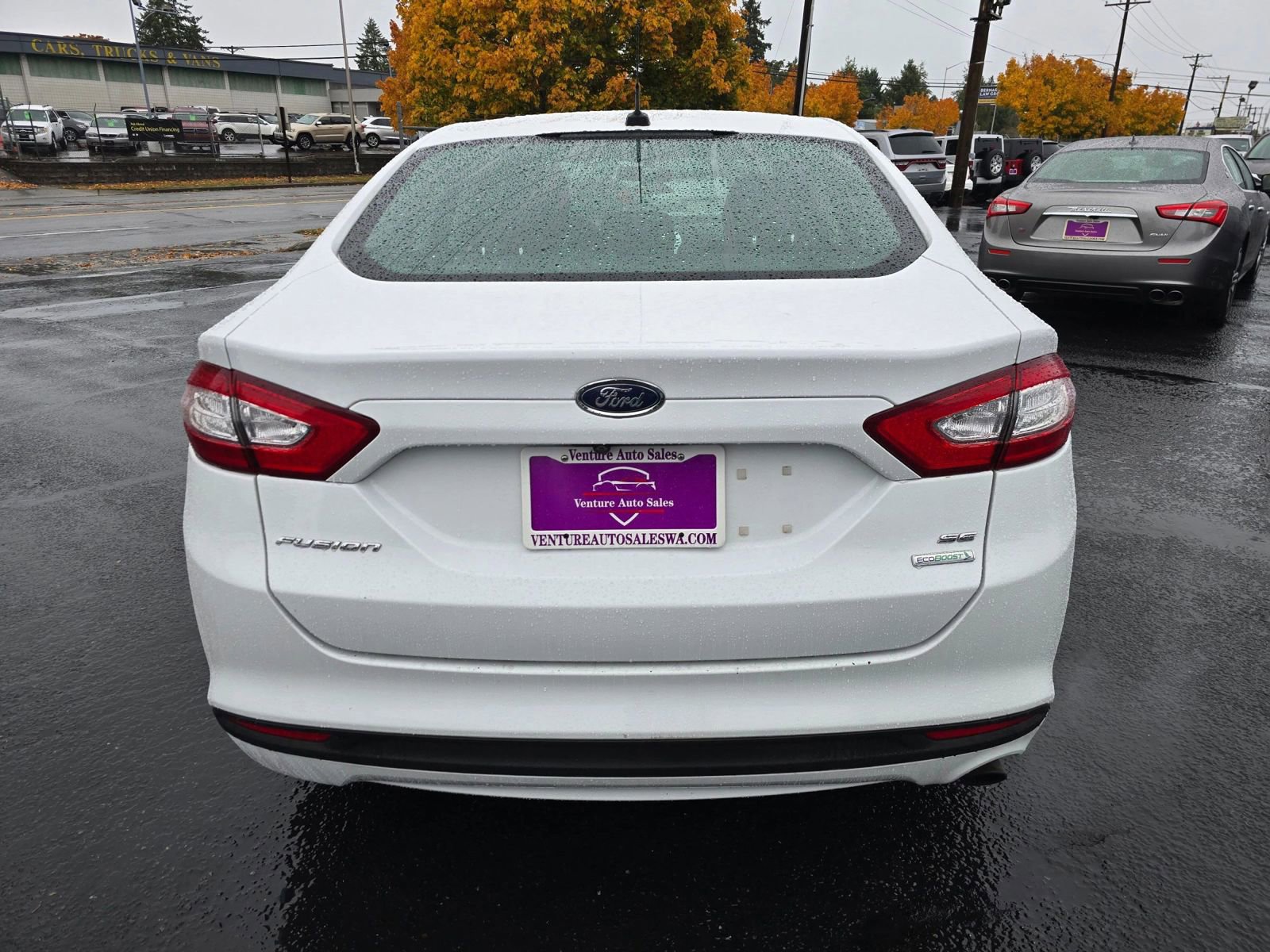 Used 2016 Ford Fusion SE image 4