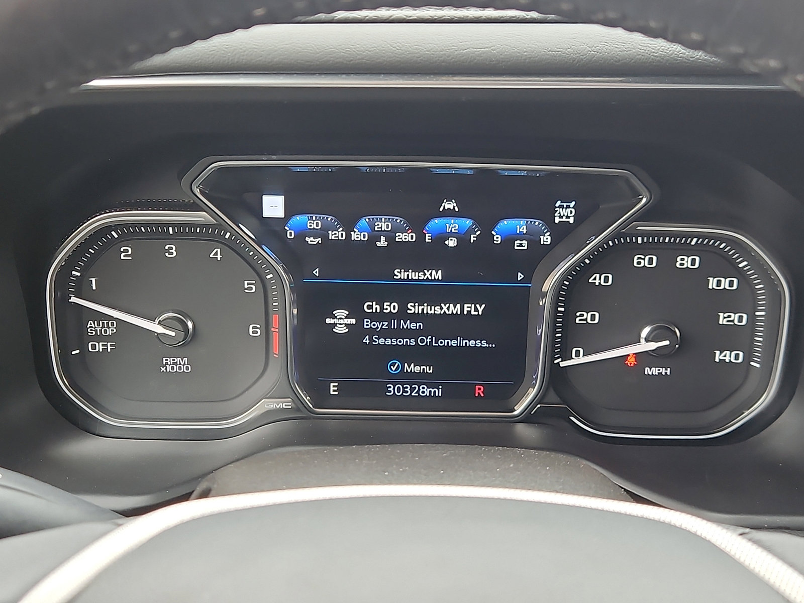 Used 2021 GMC Yukon Denali w/ Denali Premium Package AWD/4WD image 18