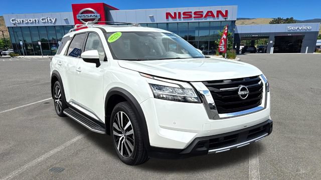 Used 2024 Nissan Pathfinder Platinum w/ Cargo Package