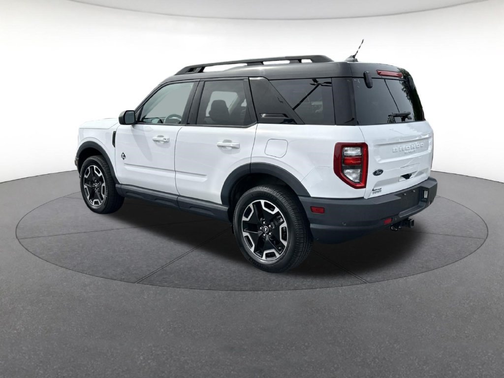 Used 2022 Ford Bronco Sport Outer Banks w/ Tech Package AWD/4WD image 3