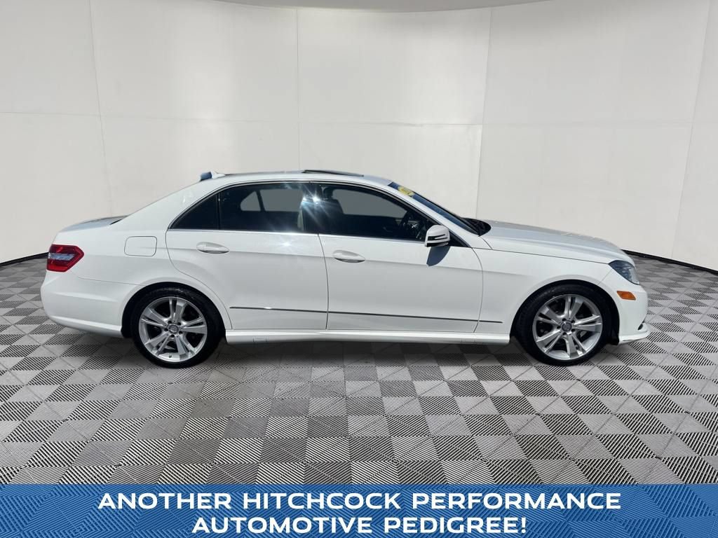 Used 2013 Mercedes-Benz E 350 Sedan image 4