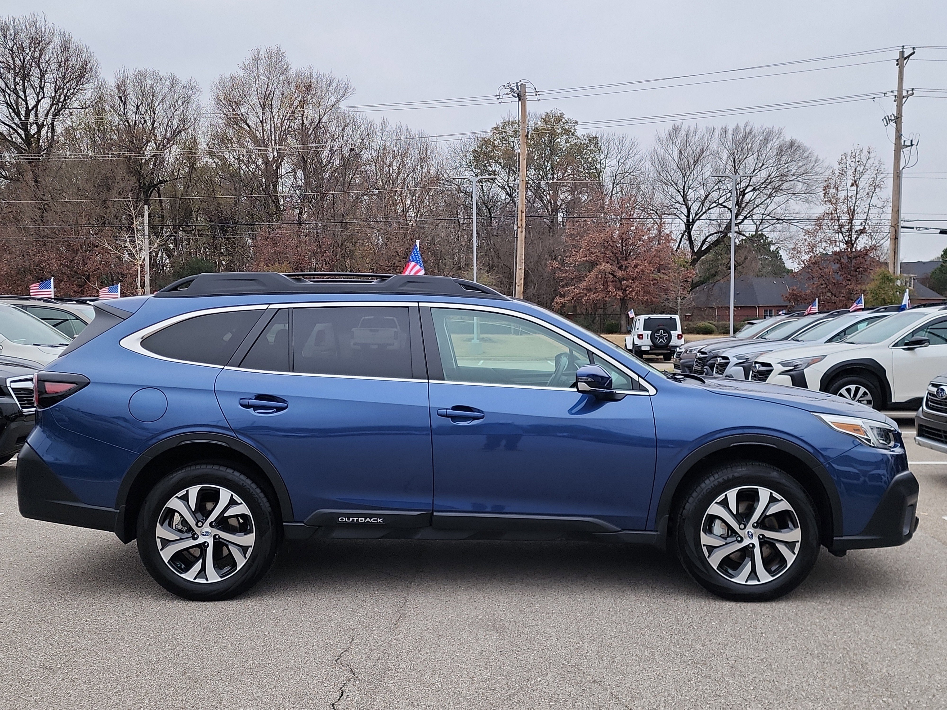 Used 2021 Subaru Outback Limited image 2