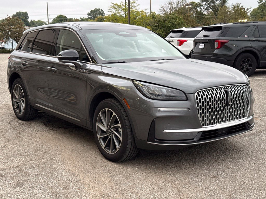 Used 2024 Lincoln Corsair AWD w/ Equipment Group 101A image 13