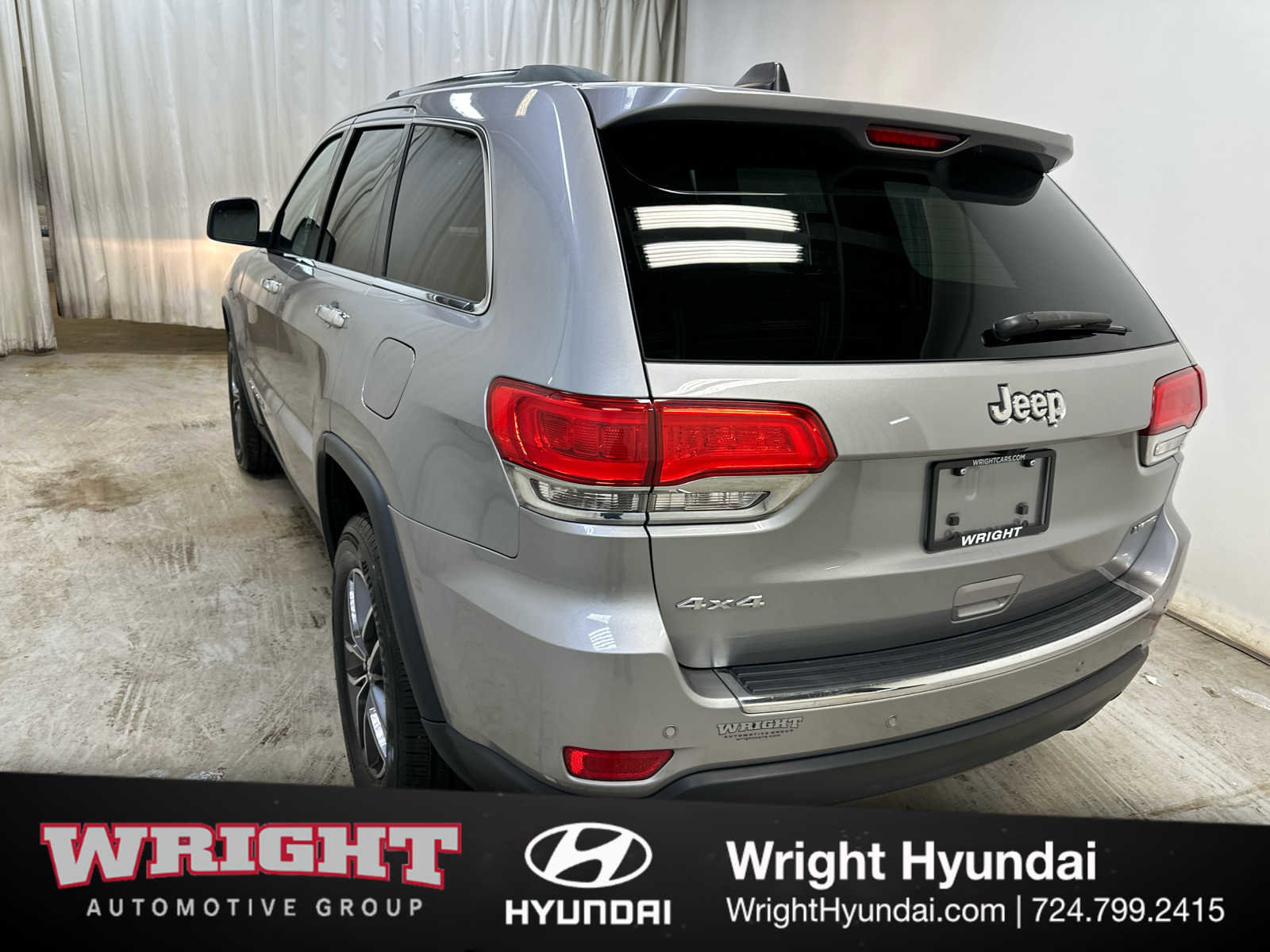 Used 2018 Jeep Grand Cherokee Limited image 4