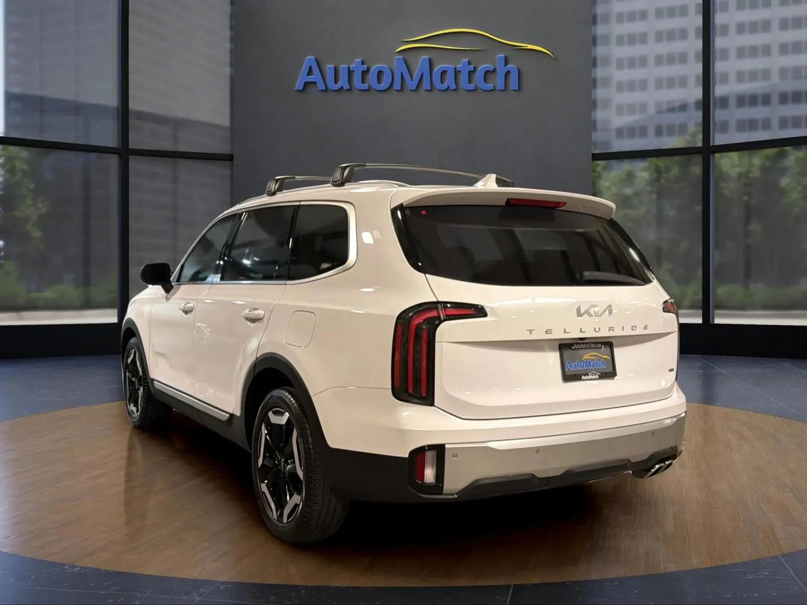 Used 2024 Kia Telluride EX image 9