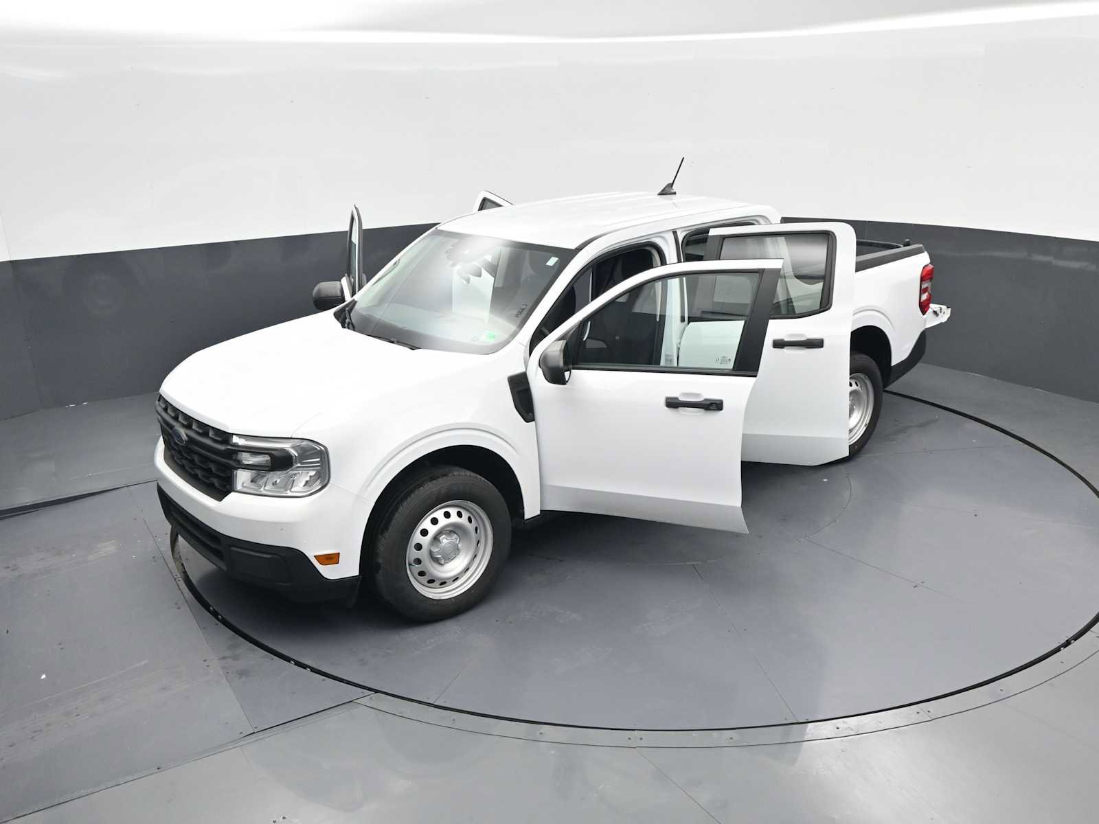 Used 2023 Ford Maverick XL image 43