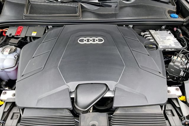 New 2025 Audi Q8 Premium Plus AWD/4WD image 10