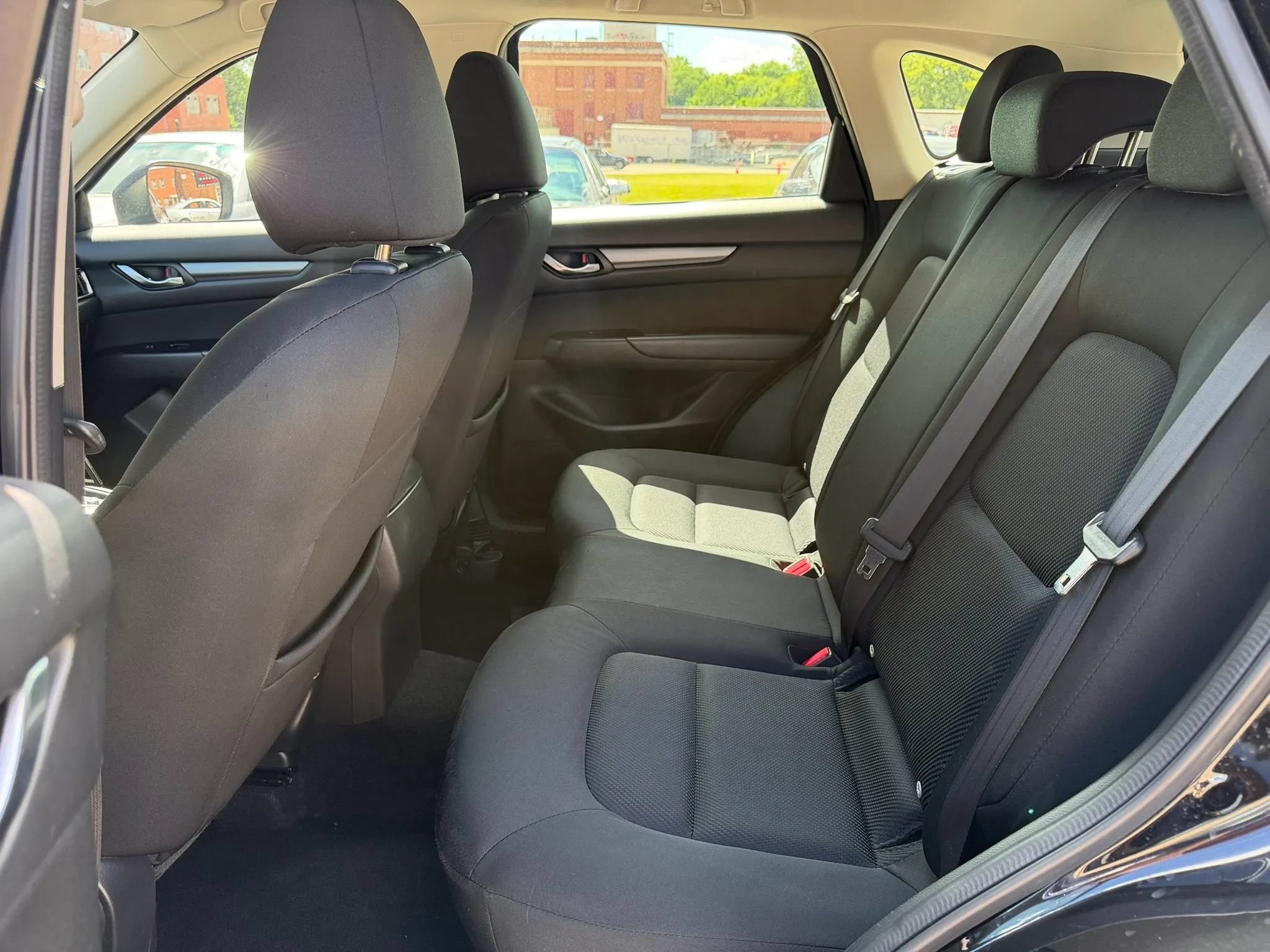 Used 2017 MAZDA CX-5 Sport FWD image 16