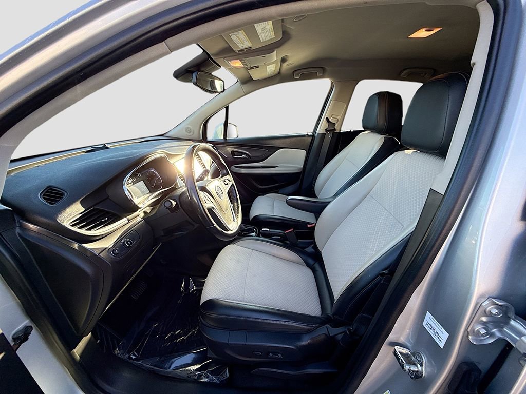 Used 2020 Buick Encore Preferred w/ Safety Package image 15