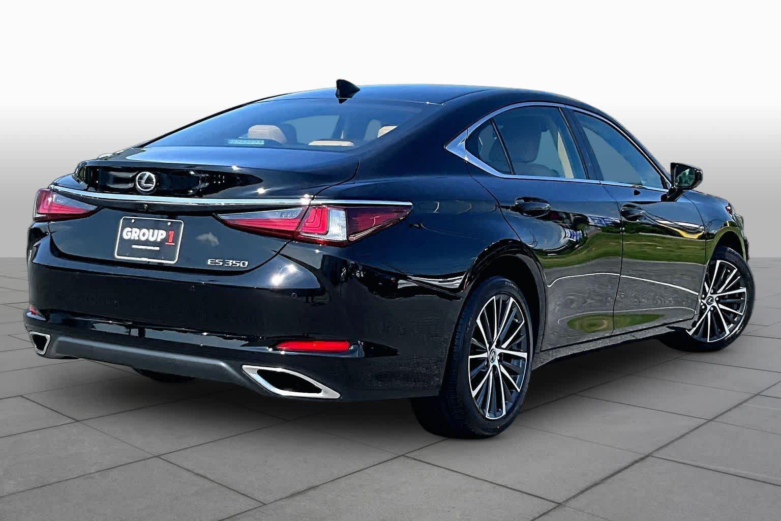 Used 2025 Lexus ES 350 w/ Premium Package FWD image 13