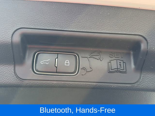 Used 2024 Ford Explorer XLT w/ Equipment Group 202A AWD/4WD image 9