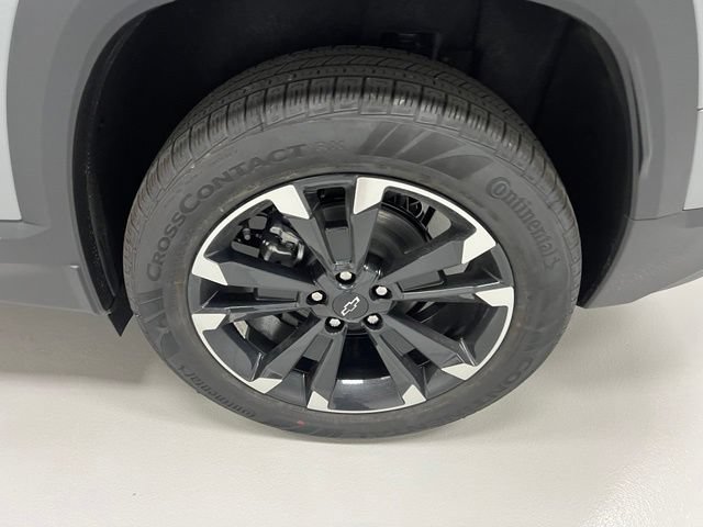 New 2026 Chevrolet Equinox RS w/ Convenience Package III AWD/4WD image 5