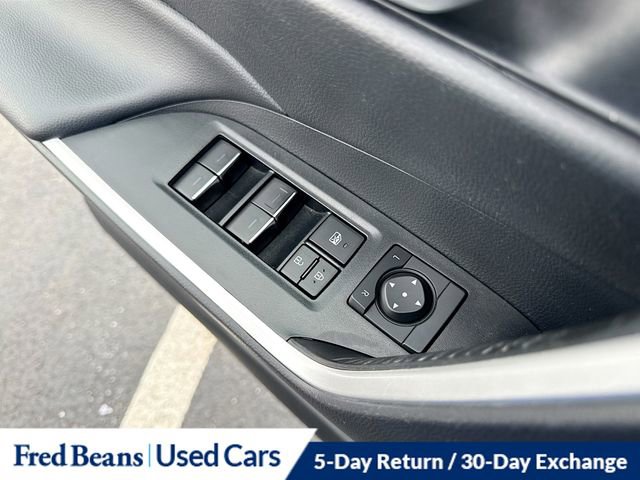 Used 2022 Toyota RAV4 SE w/ Convenience Package image 19