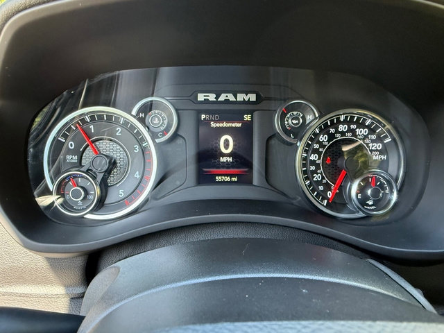 Used 2024 RAM 3500 Big Horn AWD/4WD image 20