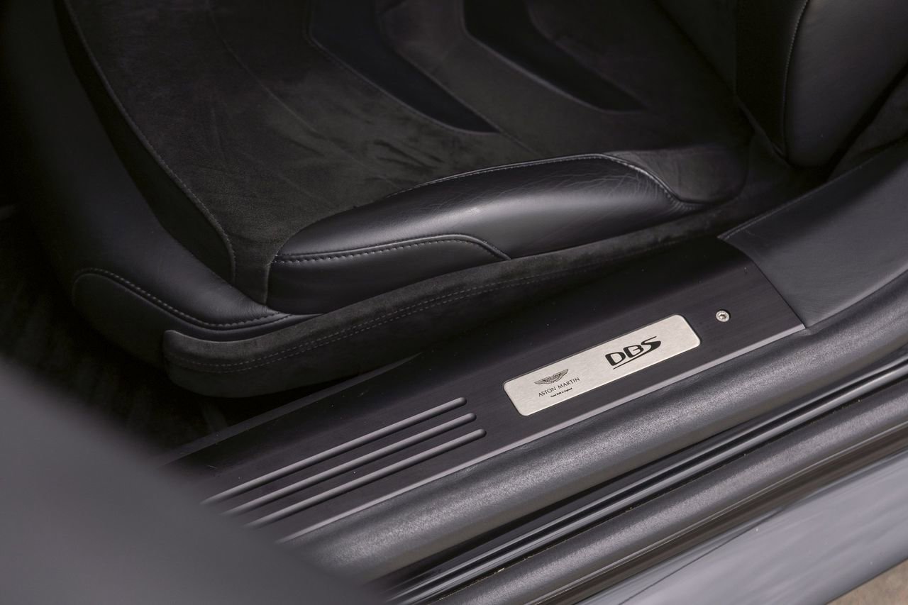 Used 2019 Aston Martin DBS Superleggera image 33
