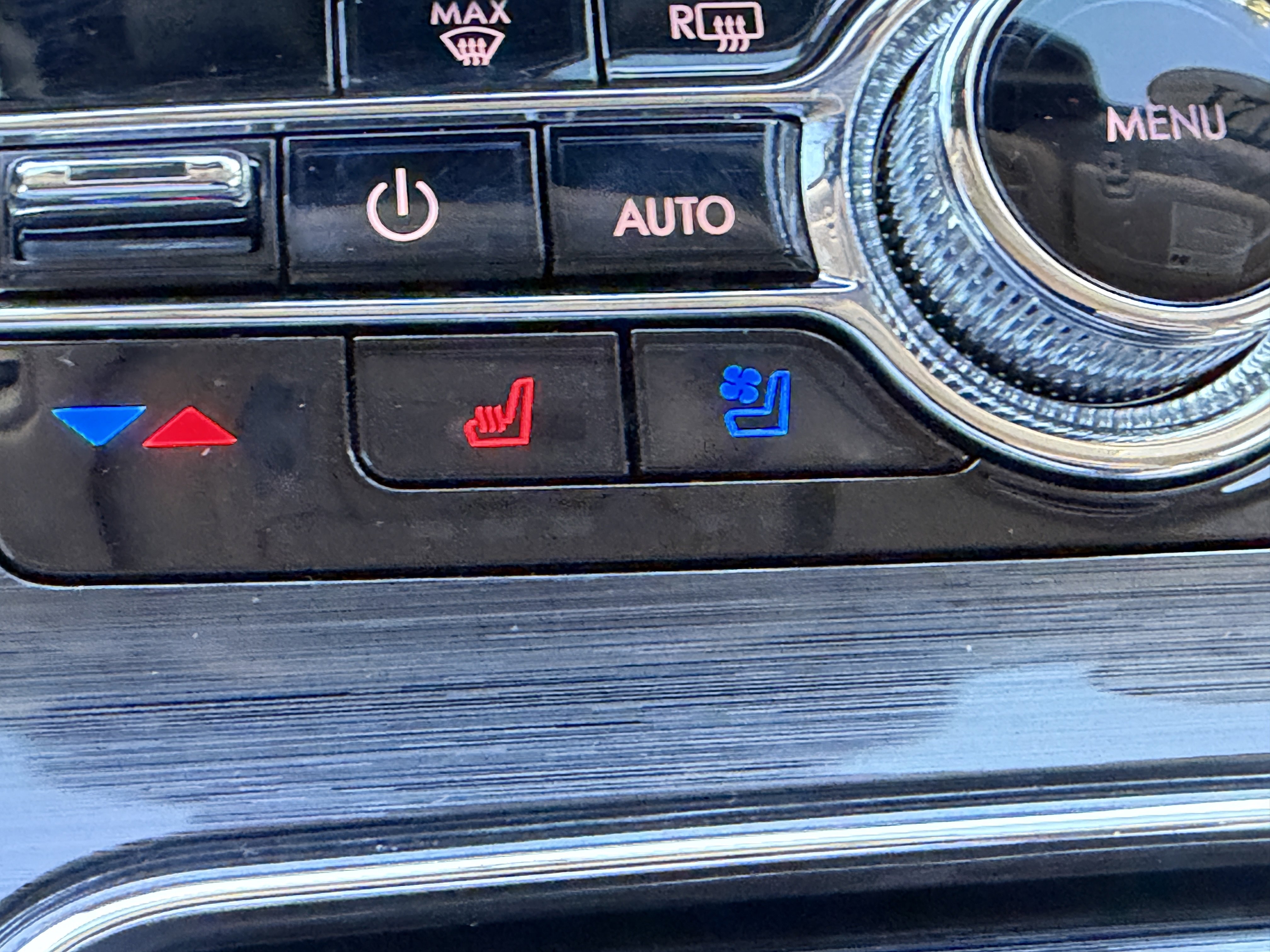 Used 2021 Lincoln Nautilus Reserve w/ Equipment Group 201A image 25