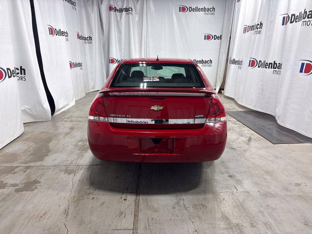 Used 2008 Chevrolet Impala LT w/ Luxury Edition Package FWD image 4