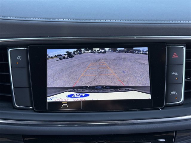 Used 2024 Buick Enclave Essence w/ Sport Touring Edition image 18