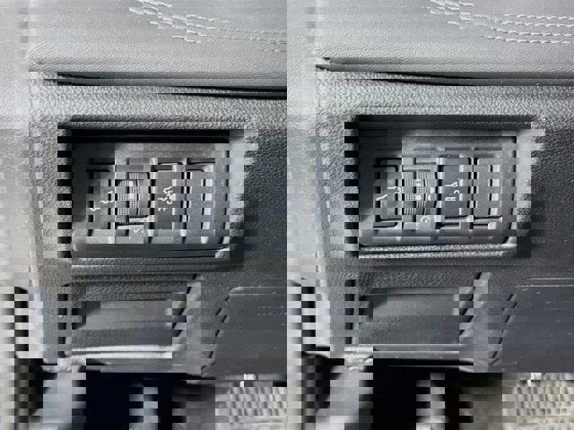 Used 2023 Subaru Outback Touring image 10