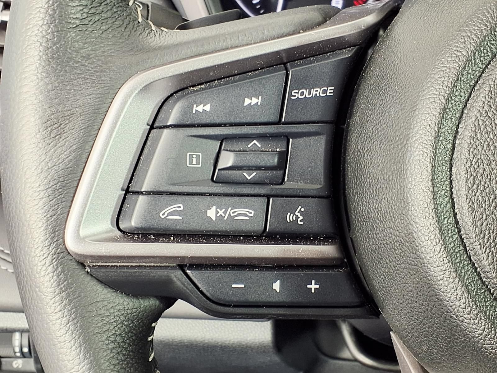 Certified 2025 Subaru Outback Limited AWD/4WD image 18
