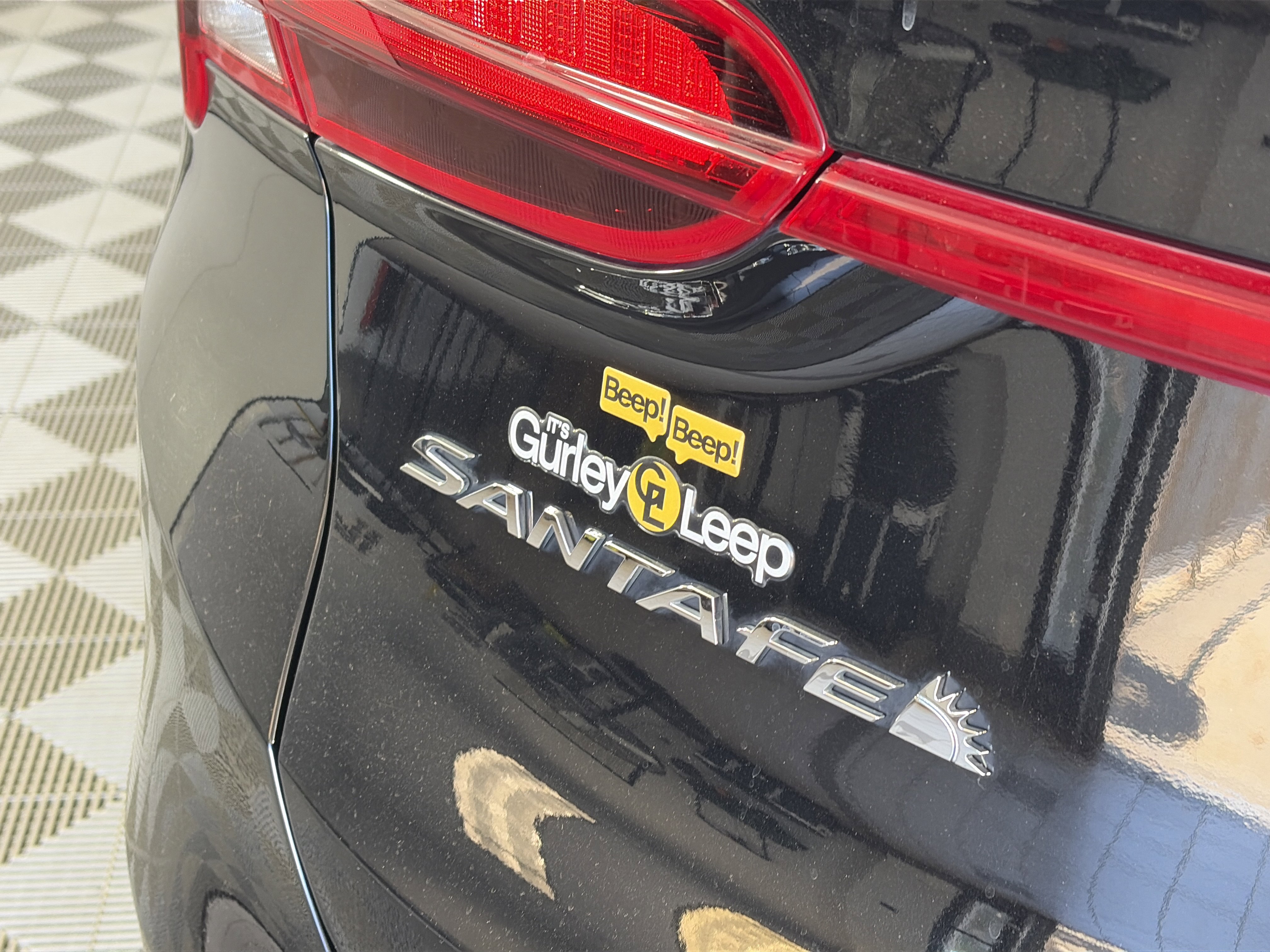 Certified 2023 Hyundai Santa Fe SEL AWD/4WD image 16