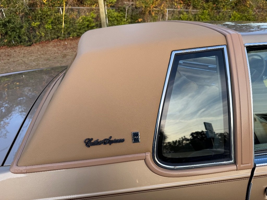 Used 1987 Oldsmobile Cutlass Supreme Brougham image 22