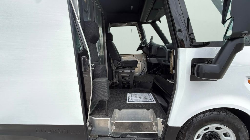 Used 2024 Chevrolet Brightdrop 600 w/ Battery Pack, Max Range image 29