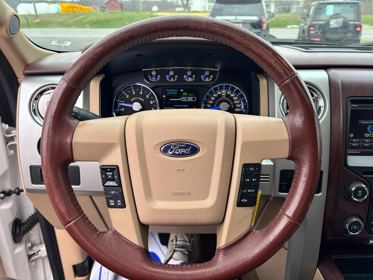 Used 2014 Ford F150 King Ranch w/ King Ranch Luxury Package AWD/4WD image 14