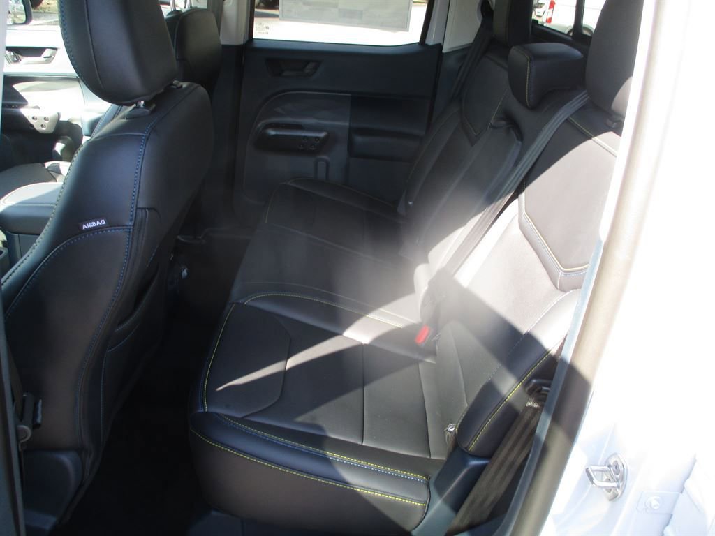 New 2026 Ford Maverick Lobo image 14