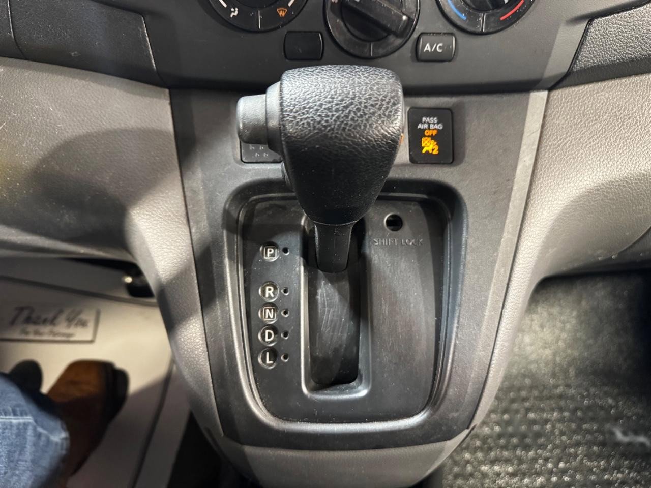 Used 2019 Nissan NV200 S FWD image 18