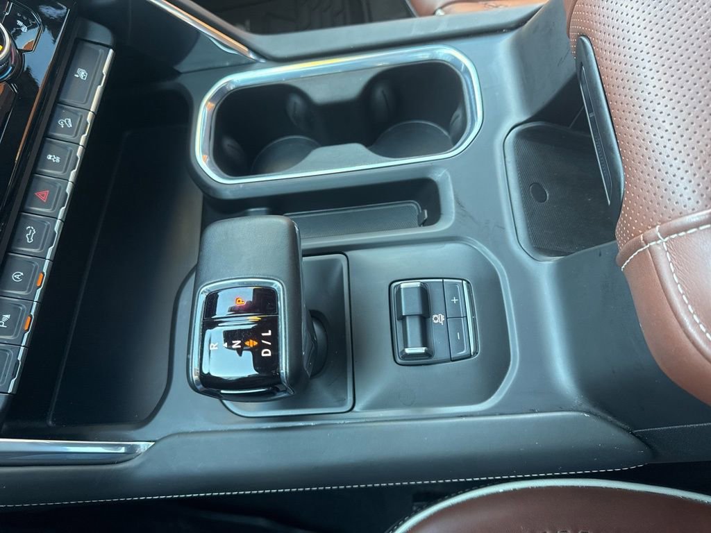 Used 2024 GMC Sierra 1500 Denali Ultimate image 17