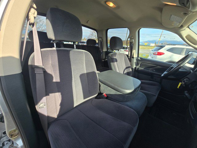 Used 2005 Dodge Ram 3500 Truck SLT w/ Trailer Tow Group RWD image 13