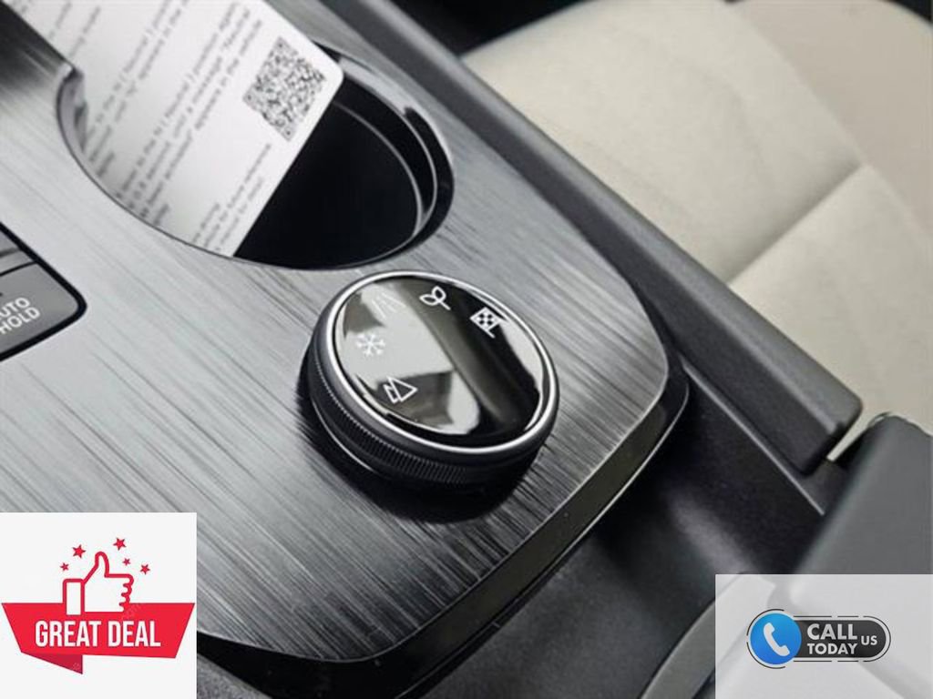 New 2025 Nissan Rogue SV image 22