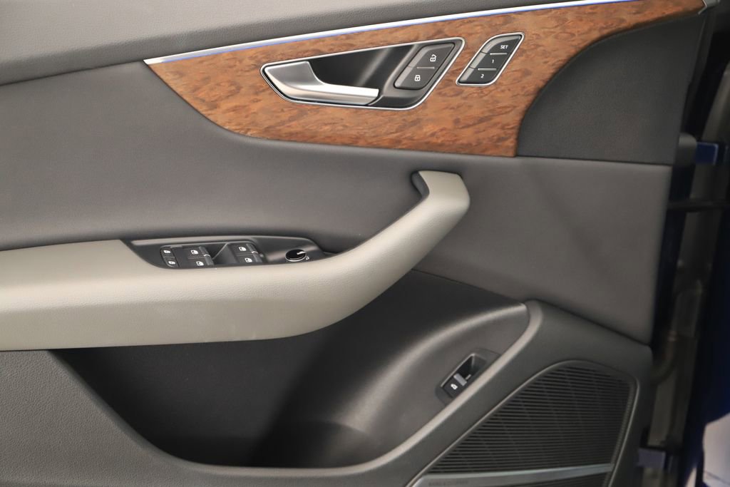 Used 2019 Audi Q8 Prestige image 23