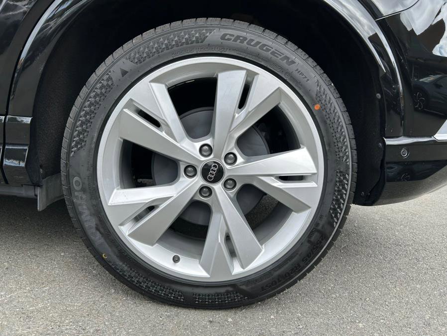 Used 2023 Audi Q4 e-tron Prestige w/ 20" Wheel Package image 52