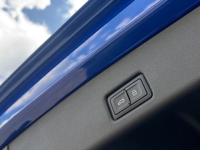 New 2026 Audi SQ5 Premium Plus AWD/4WD image 31