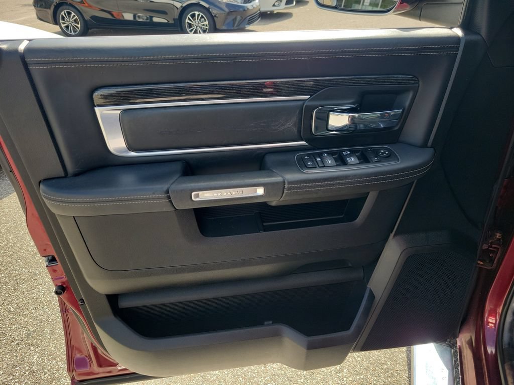 Used 2017 RAM 1500 Limited RWD image 12