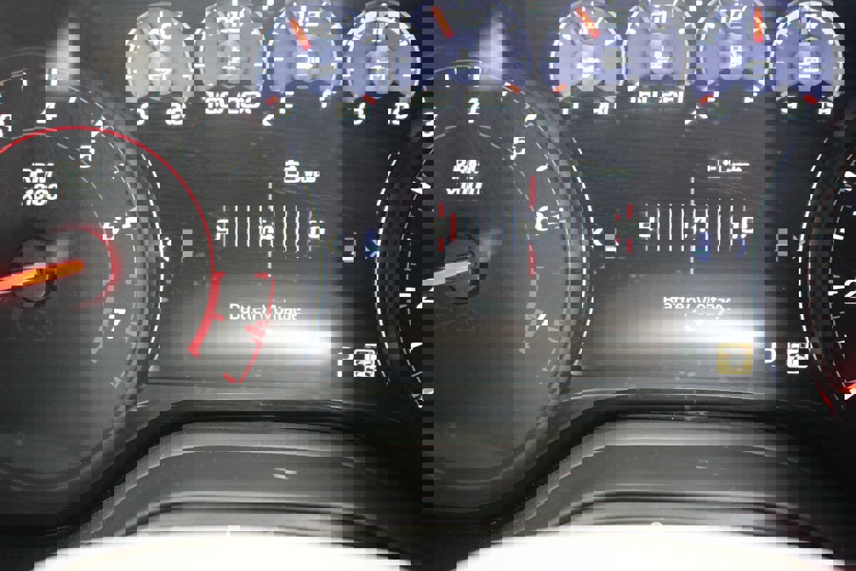 Used 2019 Chevrolet Camaro SS image 23