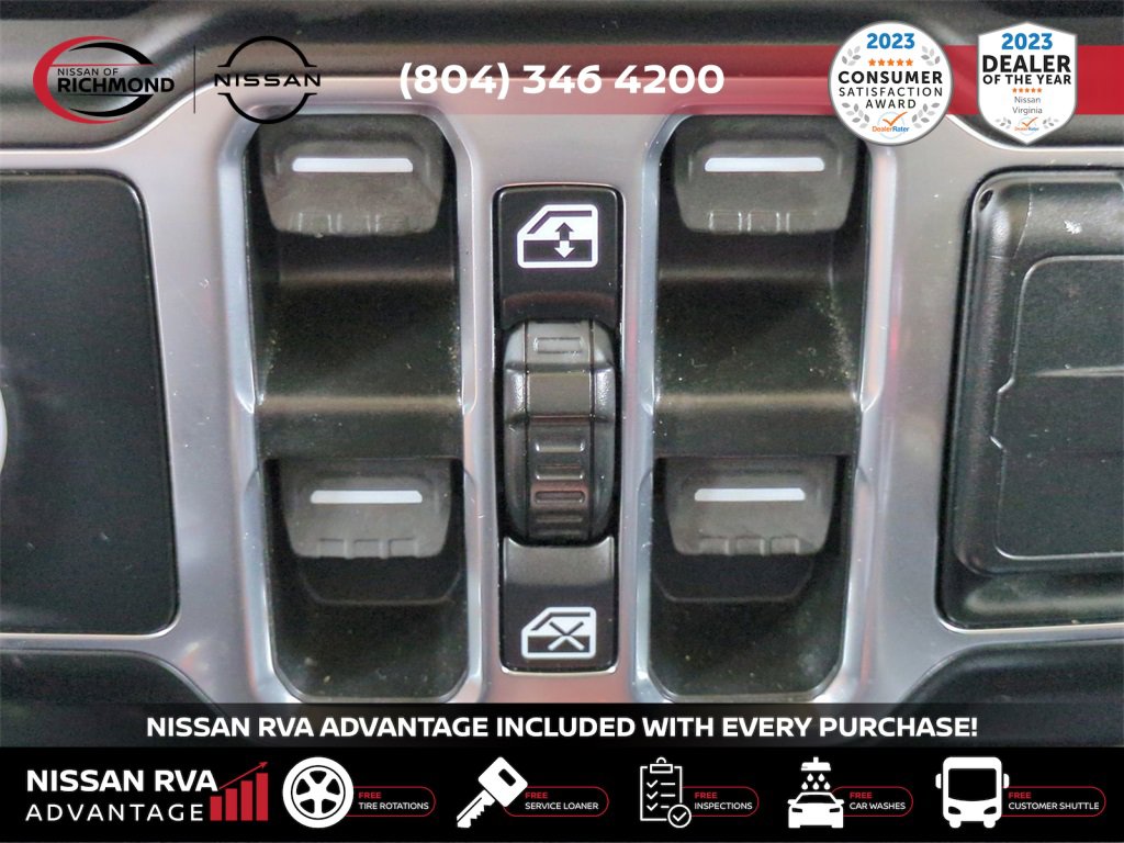 Used 2023 Jeep Gladiator Overland image 24