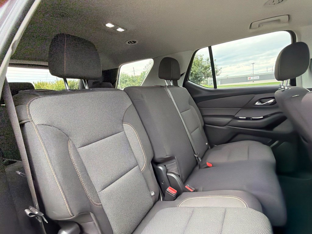 Used 2020 Chevrolet Traverse LS FWD image 32