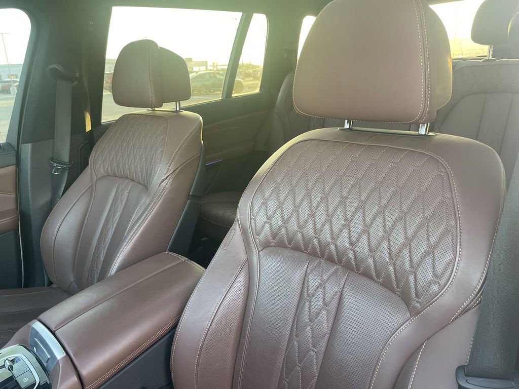 Used 2023 BMW X7 M60i image 17