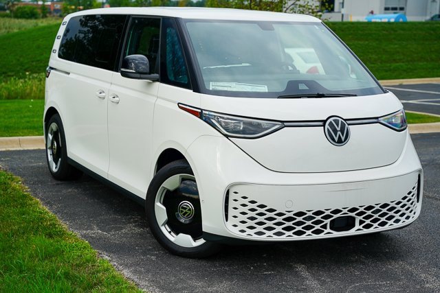 New 2025 Volkswagen ID. Buzz Pro S image 2