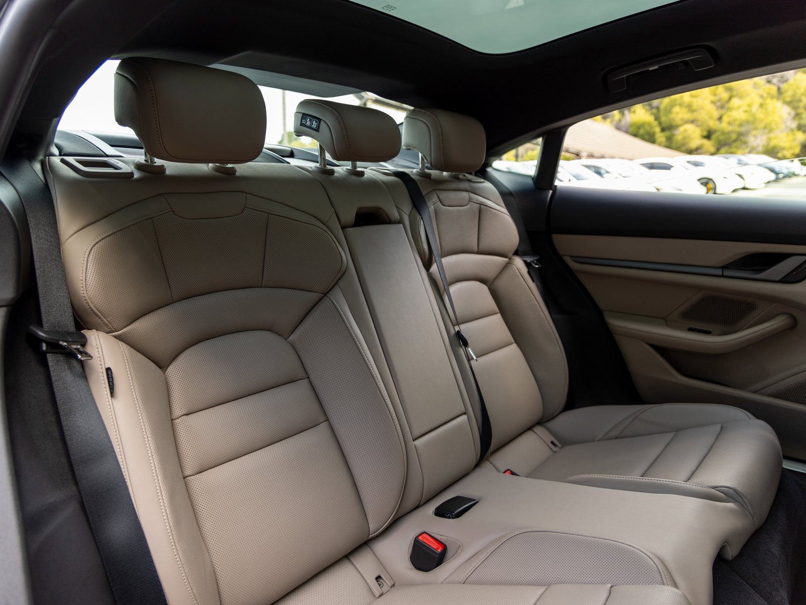 New 2025 Porsche Taycan 4S image 45