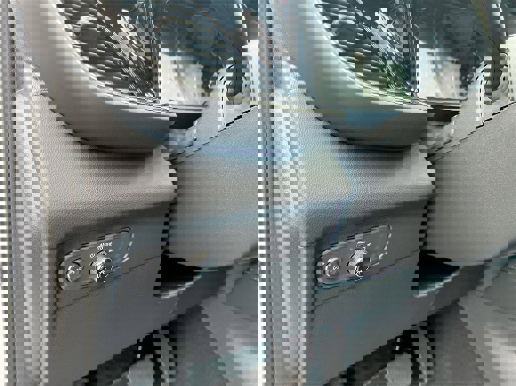 New 2023 Buick Envision Preferred image 16