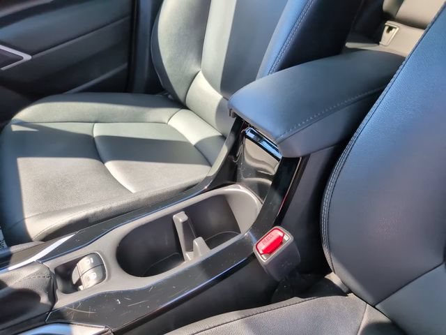 Certified 2025 Toyota Corolla Cross XLE FWD image 20