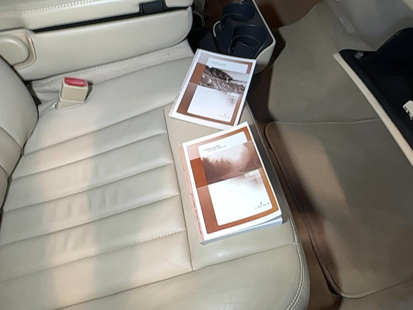 Used 2007 Lincoln Town Car Signature RWD image 77