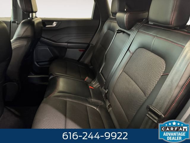Used 2023 Ford Escape ST-Line Select w/ Tech Pack #2 AWD/4WD image 21