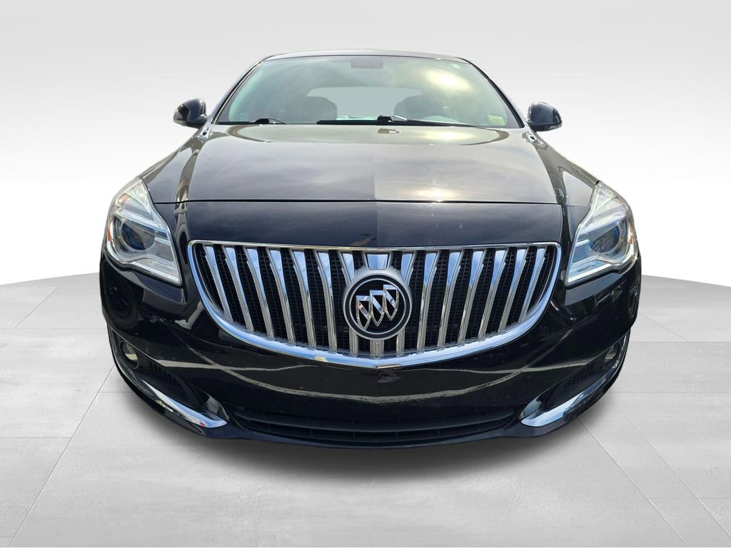 Used 2017 Buick Regal Sport Touring image 6